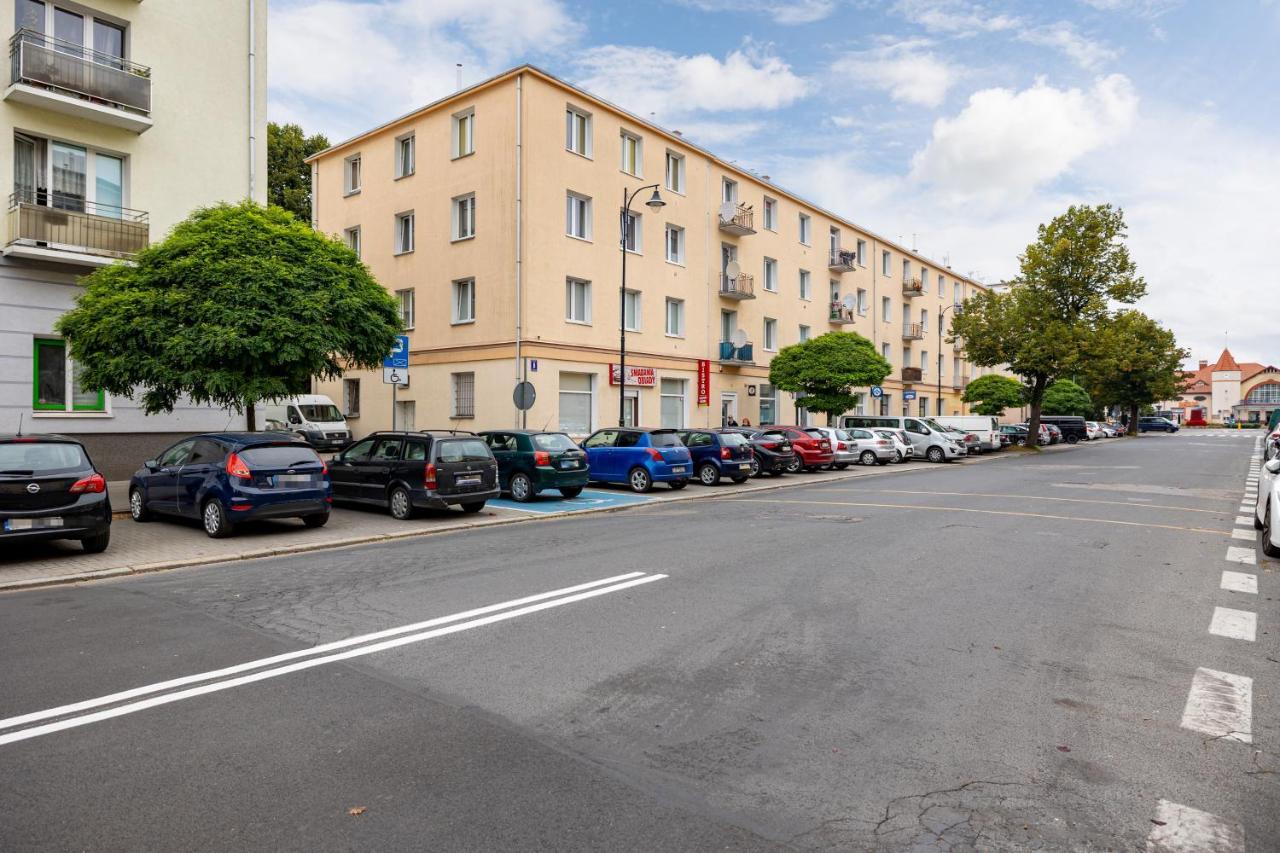Dworcowa By Renters Apartament